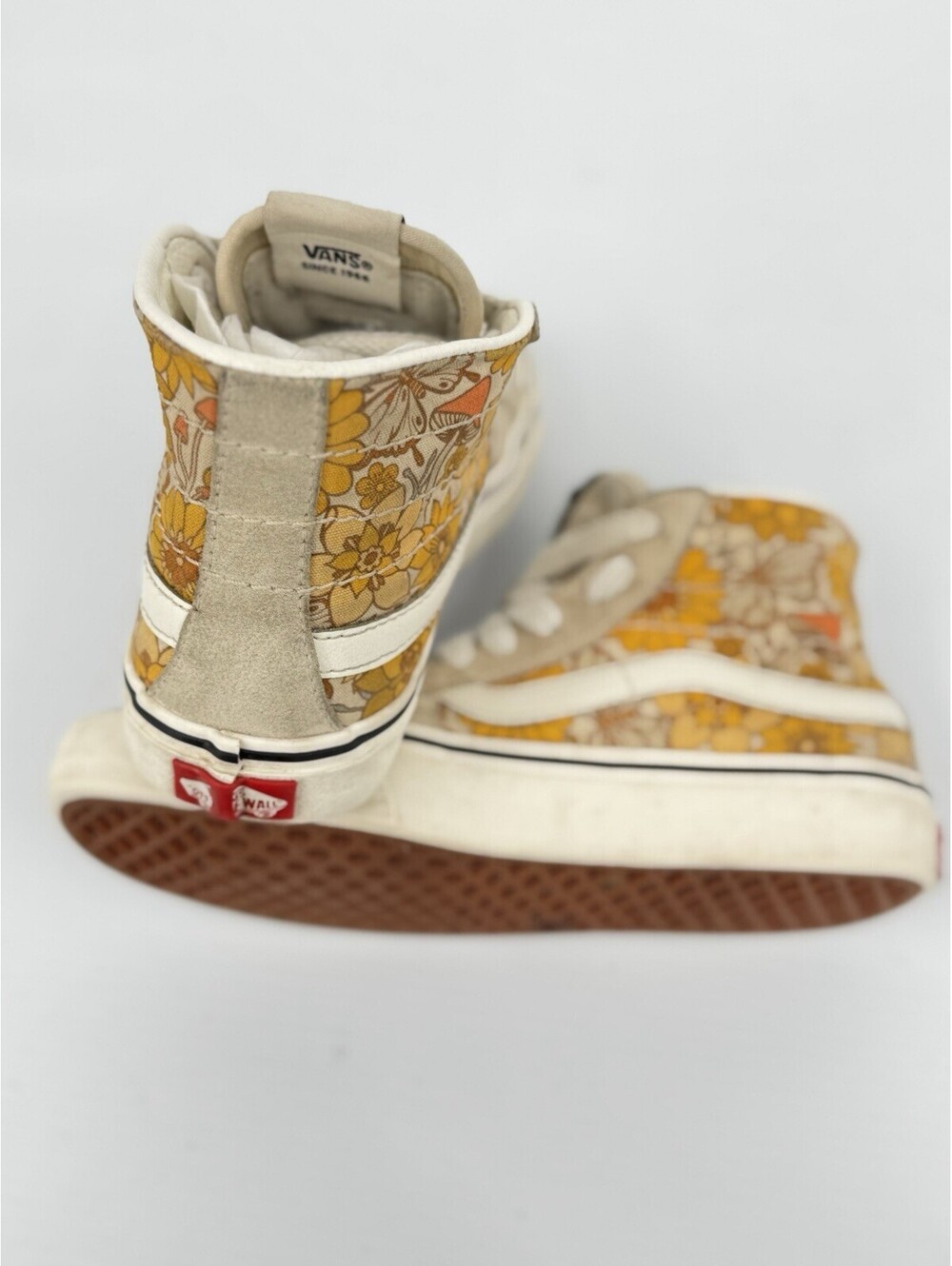 Vans Sk8-Hi “Off The Wall” Floral Suede Canvas Sneakers – Women’s 7 / Men’s 5.5